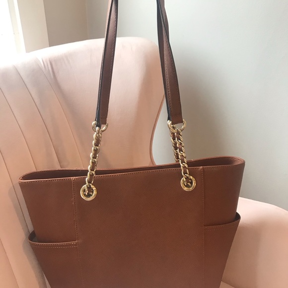 Calvin Klein Saffiano Purse - Picture 2 of 4